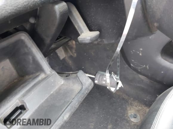 ✅ 2013 Chevrolet Malibu LTZ • VIN: 1G11H5SA2DF264946 • Lot: 43462460. Listed on IAAI with 179,273 mi. Free auction sales archive from the USA and detailed vehicle history report at DreamBid. Image 11.