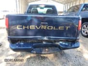 ✅ 2000 Chevrolet S-10 LS • VIN: 1GCCS1451YK212389 • Лот: 86635364. Опубликован ранее на Copart с пробегом 212 332 миль. Бесплатный доступ к архиву аукционных продаж из США и подробный отчёт об истории автомобиля на DreamBid. Изображение 6.