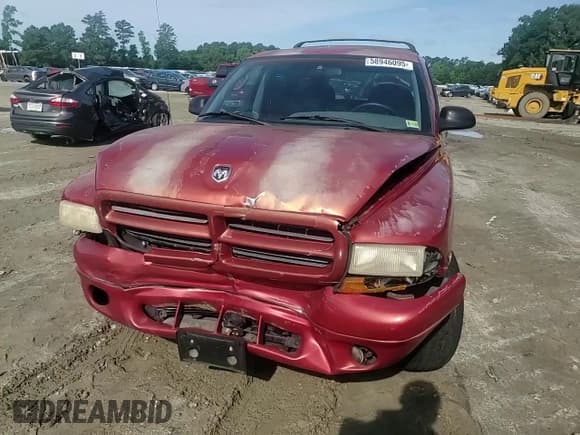 ✅ 1999 Dodge Durango • VIN: 1B4HR28Y4XF706309 • Lot: 58946095. Wystawiony na Copart z przebiegiem 124 984 mil. Bezpłatny archiwum sprzedaży aukcyjnych z USA i szczegółowy raport historii pojazdu na DreamBid. Zdjęcie 13.