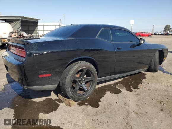 ✅ 2014 Dodge Challenger R/T • VIN: 2C3CDYBT3EH196613 • Lot: 72367484. Wystawiony na Copart z przebiegiem 128 481 mil. Bezpłatny archiwum sprzedaży aukcyjnych z USA i szczegółowy raport historii pojazdu na DreamBid. Zdjęcie 3.