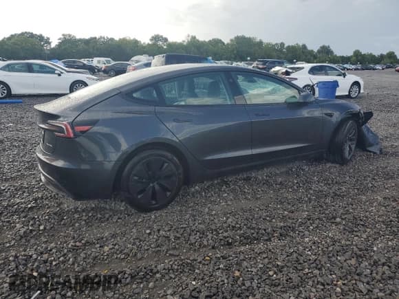 ✅ 2025 Tesla Model 3 Long Range • VIN: 5YJ3E1EB1SF908220 • Lot: 66121305. Wystawiony na Copart z przebiegiem 5 553 mil. Bezpłatny archiwum sprzedaży aukcyjnych z USA i szczegółowy raport historii pojazdu na DreamBid. Zdjęcie 3.