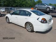 ✅ 2011 Nissan Altima Hybrid • VIN: 1N4CL2AP2BC181704 • Lot: 42446370. Listed on IAAI with 231,661 mi. Free auction sales archive from the USA and detailed vehicle history report at DreamBid. Image 3.