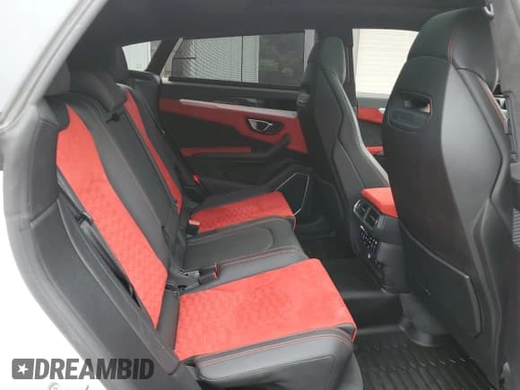 ✅ 2022 Lamborghini Urus • VIN: ZPBCA1ZL8NLA19732 • Лот: 65918344. Опубликован ранее на Copart с пробегом 22 122 миль. Бесплатный доступ к архиву аукционных продаж из США и подробный отчёт об истории автомобиля на DreamBid. Изображение 11.