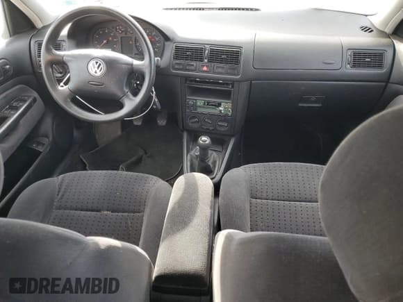 ✅ 1999 Volkswagen Golf • VIN: WVWGC31J1XW684403 • Лот: 47682145. Опубликован ранее на Copart с пробегом 70 969 миль. Бесплатный доступ к архиву аукционных продаж из США и подробный отчёт об истории автомобиля на DreamBid. Изображение 8.