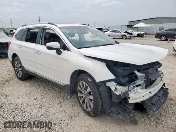 ✅ 2019 Subaru Outback Touring • VIN: 4S4BSATC5K3382358 • Лот: 64799895. Опубликован ранее на Copart с пробегом 53 487 миль. Бесплатный доступ к архиву аукционных продаж из США и подробный отчёт об истории автомобиля на DreamBid. Изображение 4.