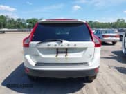 ✅ 2013 Volvo XC60 T6 • VIN: YV4902DZ4D2440564 • Lot: 39893350. Listed on IAAI with 171,624 mi. Free auction sales archive from the USA and detailed vehicle history report at DreamBid. Image 17.