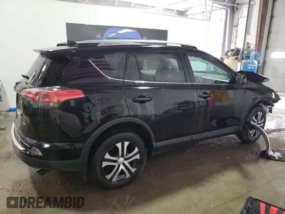 ✅ 2017 Toyota RAV4 LE • VIN: 2T3BFREV6HW575565 • Lot: 59052485. Wystawiony na Copart z przebiegiem 58 325 mil. Bezpłatny archiwum sprzedaży aukcyjnych z USA i szczegółowy raport historii pojazdu na DreamBid. Zdjęcie 3.