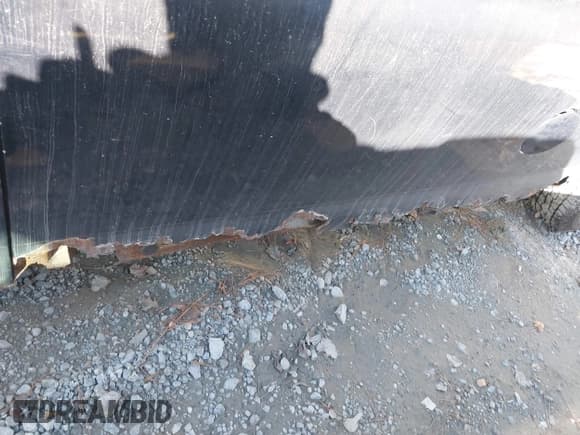 ✅ 2006 Chevrolet Express Passenger • VIN: 1GAHG39U461272259 • Lot: 43600398. Wystawiony na IAAI z przebiegiem 203 557 mil. Bezpłatny archiwum sprzedaży aukcyjnych z USA i szczegółowy raport historii pojazdu na DreamBid. Zdjęcie 6.