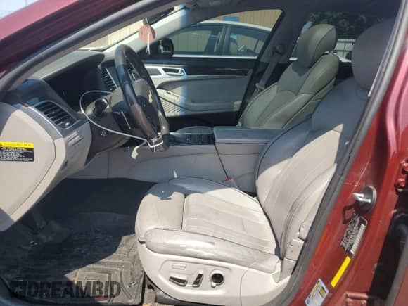 2015 Hyundai Genesis 3.8L z VIN KMHGN4JE8FU066276, wystawiony jako Copart lot #68118794 z przebiegiem 83 644 mil mil oraz Szkoda całkowita • Salvage title. Historia ofert i sprzedaży dostępna na DreamBid. Obrazek 7.