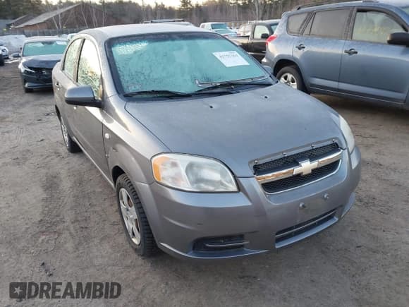✅ 2008 Chevrolet Aveo LS • VIN: KL1TD56678B252877 • Lot: 41755364. Wystawiony na IAAI z przebiegiem 127 186 mil. Bezpłatny archiwum sprzedaży aukcyjnych z USA i szczegółowy raport historii pojazdu na DreamBid. Zdjęcie 1.