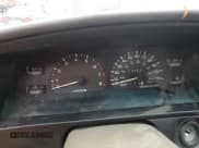 ✅ 1992 Toyota 4Runner • VIN: JT3RN37W0N6000108 • Лот: 55354815. Опубликован ранее на Copart с пробегом 239 533 миль. Бесплатный доступ к архиву аукционных продаж из США и подробный отчёт об истории автомобиля на DreamBid. Изображение 9.