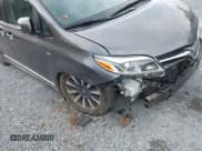 ✅ 2019 Toyota Sienna XLE • VIN: 5TDDZ3DC1KS211995 • Lot: 42763293. Listed on IAAI with 85,338 mi. Free auction sales archive from the USA and detailed vehicle history report at DreamBid. Image 19.