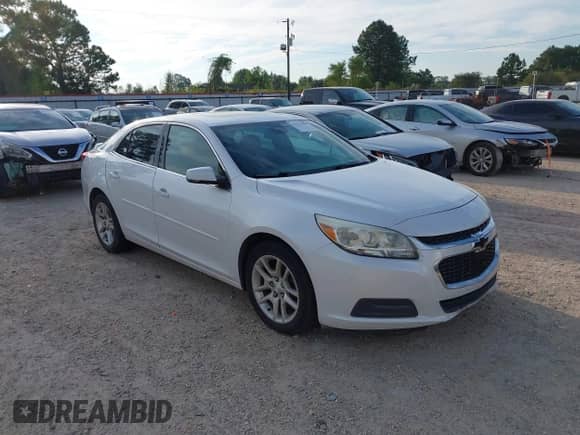 2015 Chevrolet Malibu LT with VIN 1G11C5SL9FF318648, listed as a IAAI auction lot 43322404 with 145,757 mi miles and . Bid and sale history available at DreamBid. Image 1.