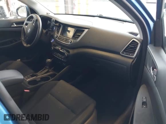 ✅ 2018 Hyundai Tucson Sport • VIN: KM8J3CAL6JU738770 • Lot: 43681721. Listed on IAAI with 64,412 mi. Free auction sales archive from the USA and detailed vehicle history report at DreamBid. Image 5.