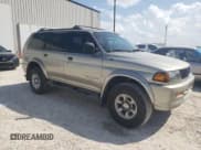 ✅ 1999 Mitsubishi Montero Sport LS • VIN: JA4LS31H8XP026225 • Лот: 71874604. Опубликован ранее на Copart с пробегом 243 182 миль. Бесплатный доступ к архиву аукционных продаж из США и подробный отчёт об истории автомобиля на DreamBid. Изображение 4.