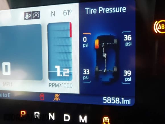 ✅ 2023 Ford Bronco • VIN: 1FMEE5DP6PLB44068 • Lot: 42034403. Wystawiony na IAAI z przebiegiem 5 858 mil. Bezpłatny archiwum sprzedaży aukcyjnych z USA i szczegółowy raport historii pojazdu na DreamBid. Zdjęcie 16.