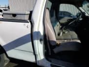 ✅ 1999 Ford F-150 • VIN: 1FTZF1721XNA42001 • Lot: 89681395. Wystawiony na Copart z przebiegiem 265 349 mil. Bezpłatny archiwum sprzedaży aukcyjnych z USA i szczegółowy raport historii pojazdu na DreamBid. Zdjęcie 10.