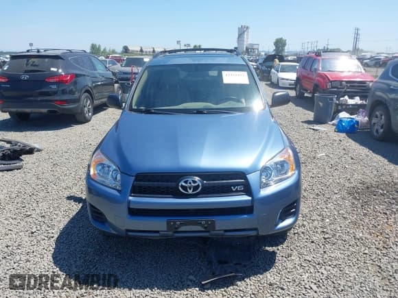✅ 2011 Toyota RAV4 • VIN: 2T3BK4DV9BW046456 • Lot: 42431822. Listed on IAAI with Not provided. Free auction sales archive from the USA and detailed vehicle history report at DreamBid. Image 11.