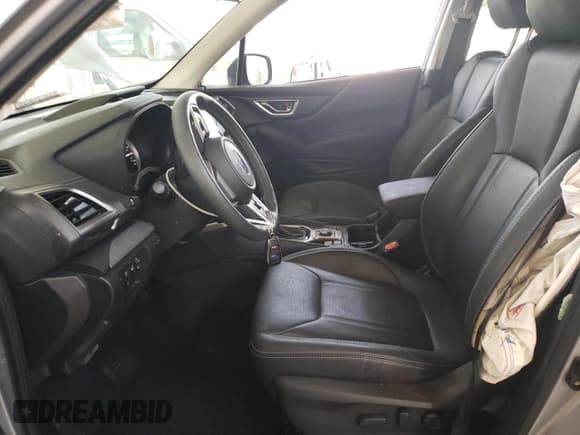 ✅ 2021 Subaru Forester Limited • VIN: JF2SKAUC6MH454212 • Lot: 81477165. Listed on Copart with 27,860 mi. Free auction sales archive from the USA and detailed vehicle history report at DreamBid. Image 7.