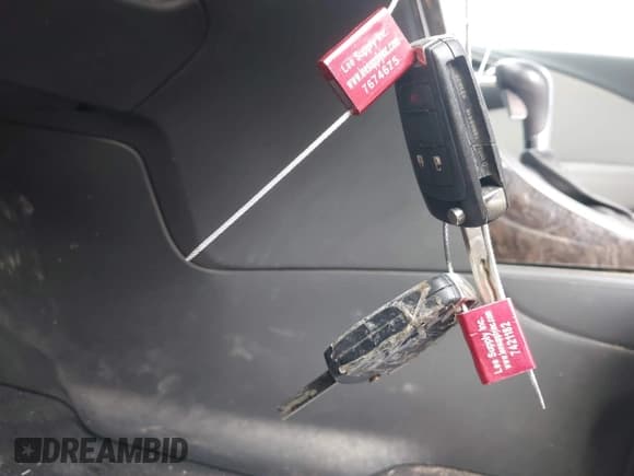 ✅ 2013 Buick Verano Convenience Group • VIN: 1G4PR5SK6D4137695 • Lot: 43809253. Wystawiony na IAAI z przebiegiem 171 853 mil. Bezpłatny archiwum sprzedaży aukcyjnych z USA i szczegółowy raport historii pojazdu na DreamBid. Zdjęcie 11.