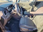 ✅ 2019 Chevrolet Trax LT • VIN: 3GNCJLSB3KL258701 • Lot: 91530745. Wystawiony na Copart z przebiegiem 146 013 mil. Bezpłatny archiwum sprzedaży aukcyjnych z USA i szczegółowy raport historii pojazdu na DreamBid. Zdjęcie 7.