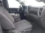 ✅ 2019 Chevrolet Silverado 1500 LT • VIN: 1GCPWCEK5KZ323905 • Lot: 43688496. Wystawiony na IAAI z przebiegiem 152 180 mil. Bezpłatny archiwum sprzedaży aukcyjnych z USA i szczegółowy raport historii pojazdu na DreamBid. Zdjęcie 5.