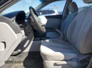 ✅ 2007 Kia Optima LX • VIN: KNAGE124475130198 • Лот: 45585255. Опубликован ранее на Copart с пробегом 303 974 миль. Бесплатный доступ к архиву аукционных продаж из США и подробный отчёт об истории автомобиля на DreamBid. Изображение 7.