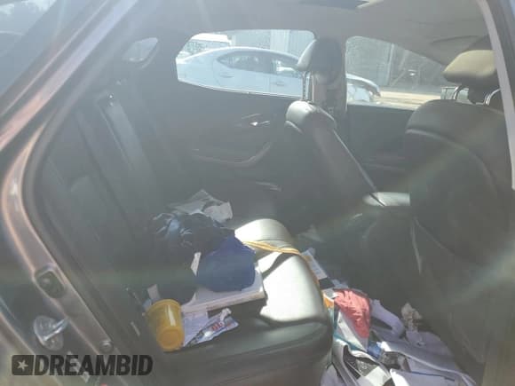 ✅ 2013 Hyundai Azera • VIN: KMHFH4JG4DA323839 • Лот: 58860835. Опубликован ранее на Copart с пробегом 180 982 миль. Бесплатный доступ к архиву аукционных продаж из США и подробный отчёт об истории автомобиля на DreamBid. Изображение 10.