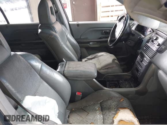 ✅ 2005 Honda Pilot EX-L • VIN: 5FNYF18535B051833 • Lot: 43319654. Wystawiony na IAAI z przebiegiem 246 171 mil. Bezpłatny archiwum sprzedaży aukcyjnych z USA i szczegółowy raport historii pojazdu na DreamBid. Zdjęcie 5.