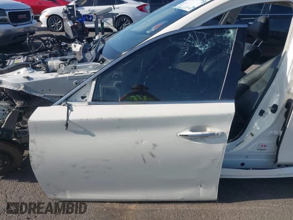 ✅ 2019 Infiniti Q50 Luxe • VIN: JN1EV7AP8KM514771 • Lot: 42520785. Listed on IAAI with Not provided. Free auction sales archive from the USA and detailed vehicle history report at DreamBid. Image 17.