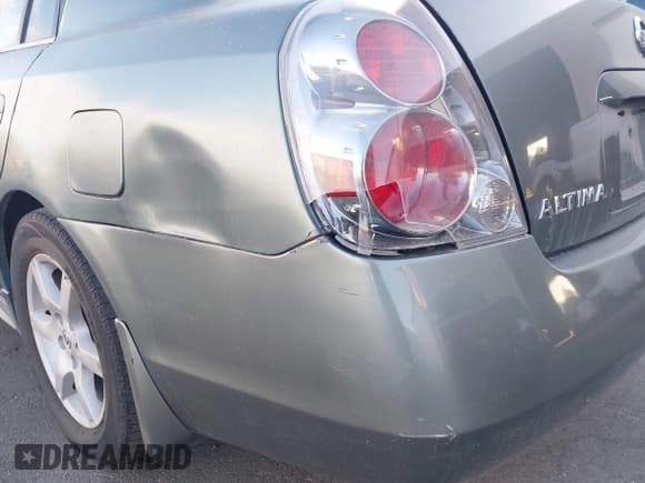 ✅ 2005 Nissan Altima 2.5 • VIN: 1N4AL11E45C258738 • Lot: 42821608. Listed on IAAI with 137,058 mi. Free auction sales archive from the USA and detailed vehicle history report at DreamBid. Image 6.