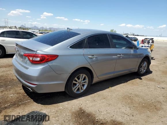 ✅ 2017 Hyundai Sonata SE • VIN: 5NPE24AF2HH519639 • Lot: 83976905. Listed on Copart with Not provided. Free auction sales archive from the USA and detailed vehicle history report at DreamBid. Image 3.