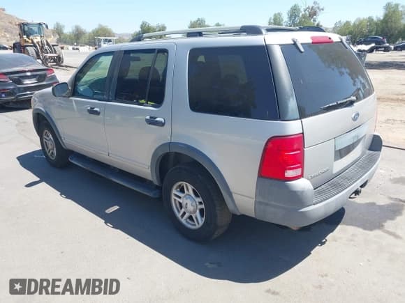 ✅ 2003 Ford Explorer XLS • VIN: 1FMZU72KX3ZA99750 • Lot: 42515852. Listed on IAAI with 271,712 mi. Free auction sales archive from the USA and detailed vehicle history report at DreamBid. Image 3.