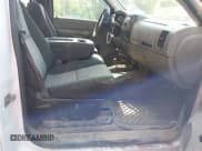 ✅ 2009 Chevrolet Silverado 2500HD • VIN: 1GBHK44K69F155571 • Lot: 42853263. Wystawiony na IAAI z przebiegiem 73 094 mil. Bezpłatny archiwum sprzedaży aukcyjnych z USA i szczegółowy raport historii pojazdu na DreamBid. Zdjęcie 5.