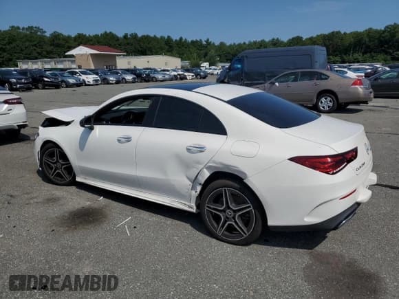 ✅ 2021 Mercedes-Benz CLA 250 • VIN: W1K5J4HB6MN186755 • Lot: 65525915. Wystawiony na Copart z przebiegiem Nie podano. Bezpłatny archiwum sprzedaży aukcyjnych z USA i szczegółowy raport historii pojazdu na DreamBid. Zdjęcie 2.