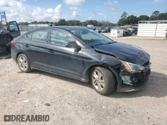 ✅ 2019 Hyundai Elantra SEL • VIN: 5NPD84LF4KH497478 • Лот: 82286005. Опубликован ранее на Copart с пробегом 110 464 миль. Бесплатный доступ к архиву аукционных продаж из США и подробный отчёт об истории автомобиля на DreamBid. Изображение 4.