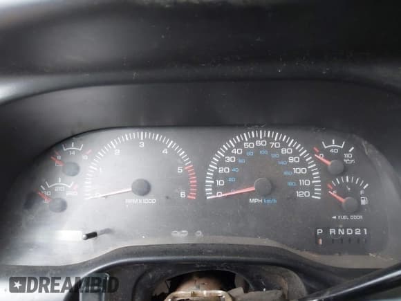 ✅ 1998 Dodge 1500 • VIN: 3B7HC12Z8WG103859 • Lot: 43722592. Wystawiony na IAAI z przebiegiem Nie podano. Bezpłatny archiwum sprzedaży aukcyjnych z USA i szczegółowy raport historii pojazdu na DreamBid. Zdjęcie 7.