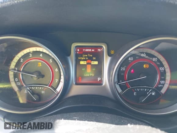 ✅ 2017 Dodge Journey Crossroad Plus • VIN: 3C4PDCGB1HT702192 • Лот: 42293317. Опубликован ранее на IAAI с пробегом 114 658 миль. Бесплатный доступ к архиву аукционных продаж из США и подробный отчёт об истории автомобиля на DreamBid. Изображение 7.