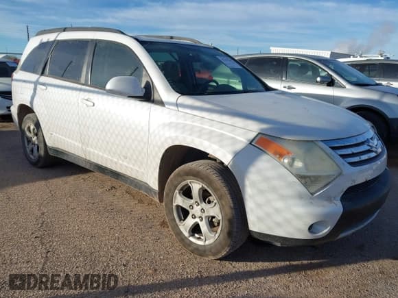 ✅ 2008 Suzuki XL7 Luxury • VIN: 2S3DB417386121740 • Lot: 43699609. Wystawiony na IAAI z przebiegiem 119 863 mil. Bezpłatny archiwum sprzedaży aukcyjnych z USA i szczegółowy raport historii pojazdu na DreamBid. Zdjęcie 1.