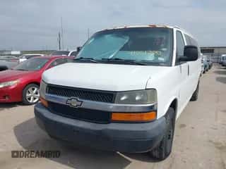 2007 Chevrolet Express Passenger с VIN 1GAHG39U671185576, выставлен на аукционе IAAI как лот 41551300 с пробегом Не указан миль и . История ставок и продаж доступна на DreamBid. Изображение 6.