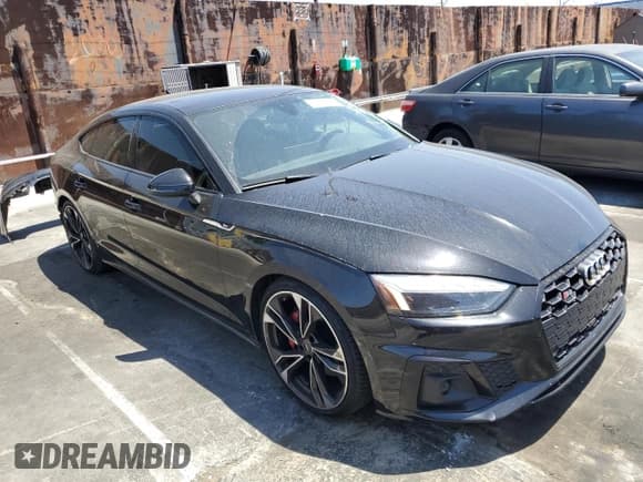 ✅ 2021 Audi S5 Sportback Premium Plus • VIN: WAUC4CF5XMA022428 • Lot: 57361515. Listed on Copart with 47,896 mi. Free auction sales archive from the USA and detailed vehicle history report at DreamBid. Image 4.