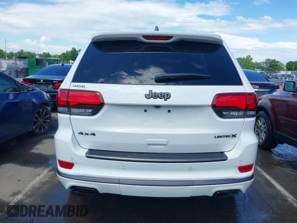 ✅ 2020 Jeep Grand Cherokee Limited X • VIN: 1C4RJFBG5LC333430 • Lot: 42263194. Listed on IAAI with 40,712 mi. Free auction sales archive from the USA and detailed vehicle history report at DreamBid. Image 16.