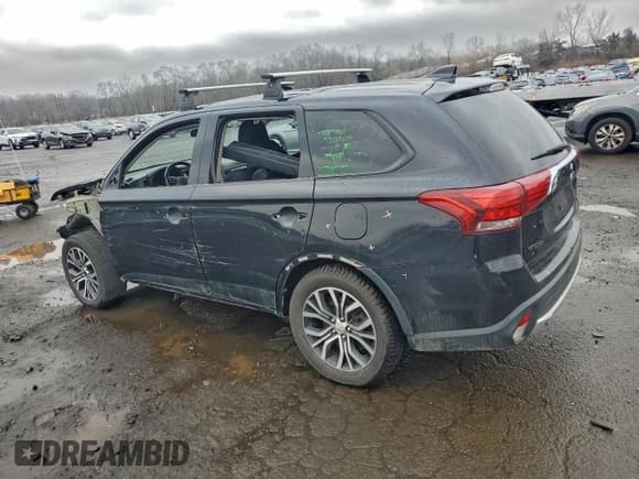 ✅ 2018 Mitsubishi Outlander ES • VIN: JA4AZ3A30JJ000106 • Lot: 93875045. Listed on Copart with 156,124 mi. Free auction sales archive from the USA and detailed vehicle history report at DreamBid. Image 2.
