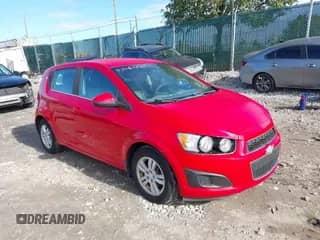 2013 Chevrolet Sonic LT with VIN 1G1JC6SG3D4142309, listed as a IAAI auction lot 43463764 with 82,411 mi miles and . Bid and sale history available at DreamBid. Image 1.