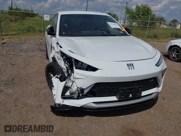 ✅ 2025 Buick Envista Sport Touring • VIN: KL47LBEP4SB203286 • Lot: 43354934. Wystawiony na IAAI z przebiegiem 7 041 mil. Bezpłatny archiwum sprzedaży aukcyjnych z USA i szczegółowy raport historii pojazdu na DreamBid. Zdjęcie 6.