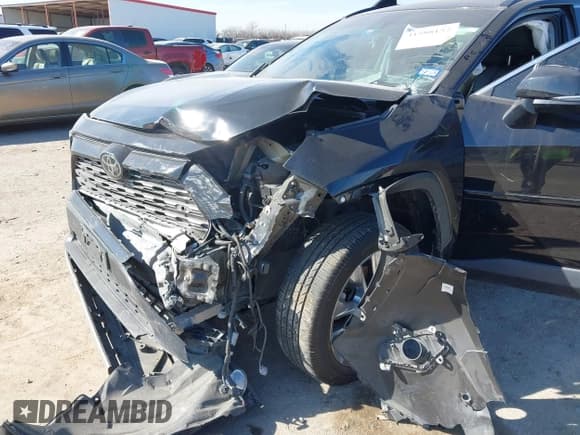 ✅ 2021 Toyota RAV4 Limited • VIN: 2T3Y1RFVXMW172464 • Lot: 41588157. Listed on IAAI with 42,657 mi. Free auction sales archive from the USA and detailed vehicle history report at DreamBid. Image 6.