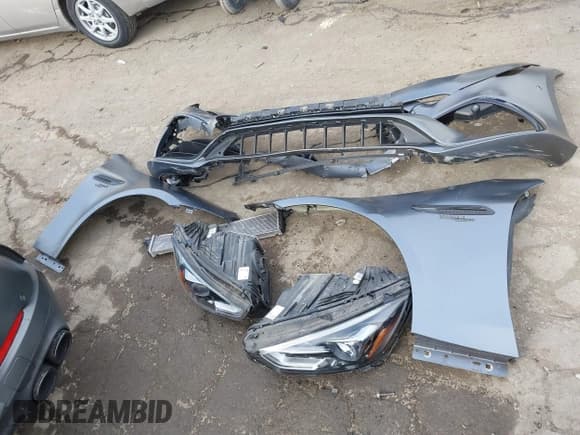 ✅ 2022 Mercedes-Benz AMG GT 53 • VIN: W1K7X6BBXNA050620 • Lot: 41646583. Listed on IAAI with 16,002 mi. Free auction sales archive from the USA and detailed vehicle history report at DreamBid. Image 12.