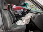 ✅ 2004 Suzuki Vitara JX • VIN: 2S3TD52V546100133 • Lot: 72629154. Wystawiony na Copart z przebiegiem 186 597 mil. Bezpłatny archiwum sprzedaży aukcyjnych z USA i szczegółowy raport historii pojazdu na DreamBid. Zdjęcie 7.