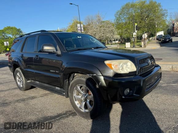 ✅ 2008 Toyota 4Runner Limited • VIN: JTEBT17R388043735 • Lot: 55177845. Wystawiony na Copart z przebiegiem 255 829 mil. Bezpłatny archiwum sprzedaży aukcyjnych z USA i szczegółowy raport historii pojazdu na DreamBid. Zdjęcie 1.