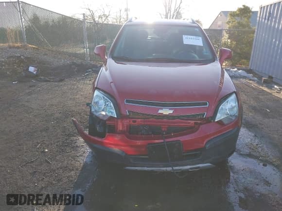 ✅ 2014 Chevrolet Captiva Sport LS • VIN: 3GNAL2EK2ES676572 • Lot: 41442166. Wystawiony na IAAI z przebiegiem 162 243 mil. Bezpłatny archiwum sprzedaży aukcyjnych z USA i szczegółowy raport historii pojazdu na DreamBid. Zdjęcie 6.